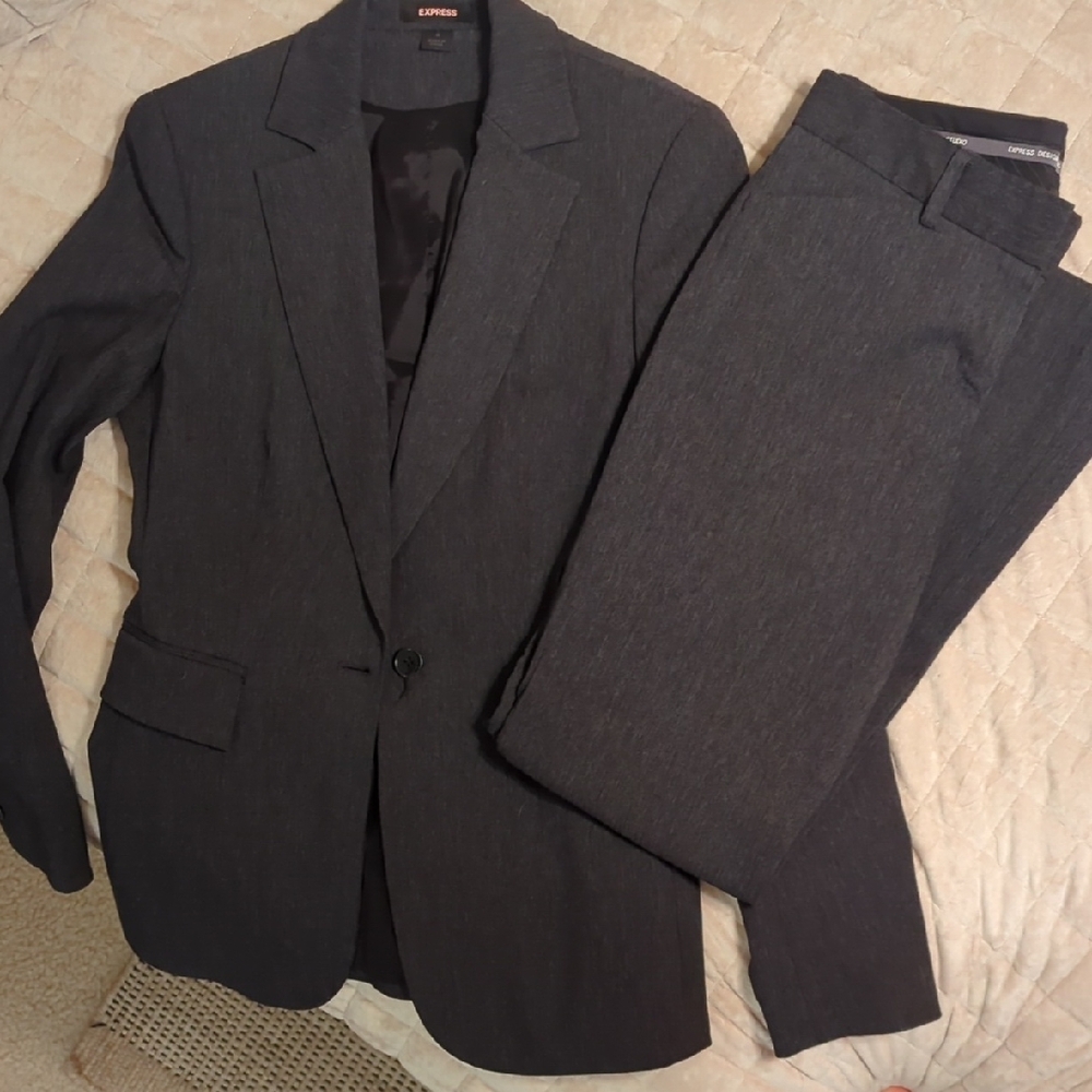Express Women's Suit